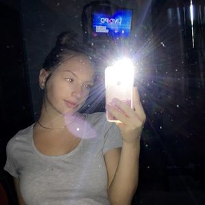 Meet your Posher, Alanna